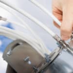 tecnico sistema i fili di un antenna